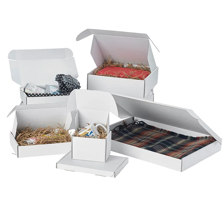 In hộp giấy đựng quần áo thời trang - IMG037